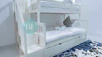 2 bedrooms, in-room safe, iron/ironing board, free WiFi