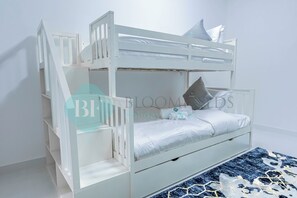 2 bedrooms, in-room safe, iron/ironing board, free WiFi