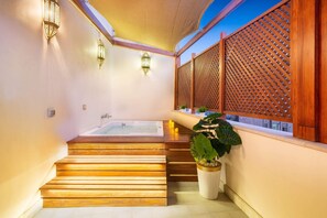 Basic Studio | Interior - Xuru Stays I Downtown Studios (Cairo)