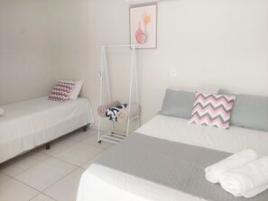 Escritorio y wifi gratis