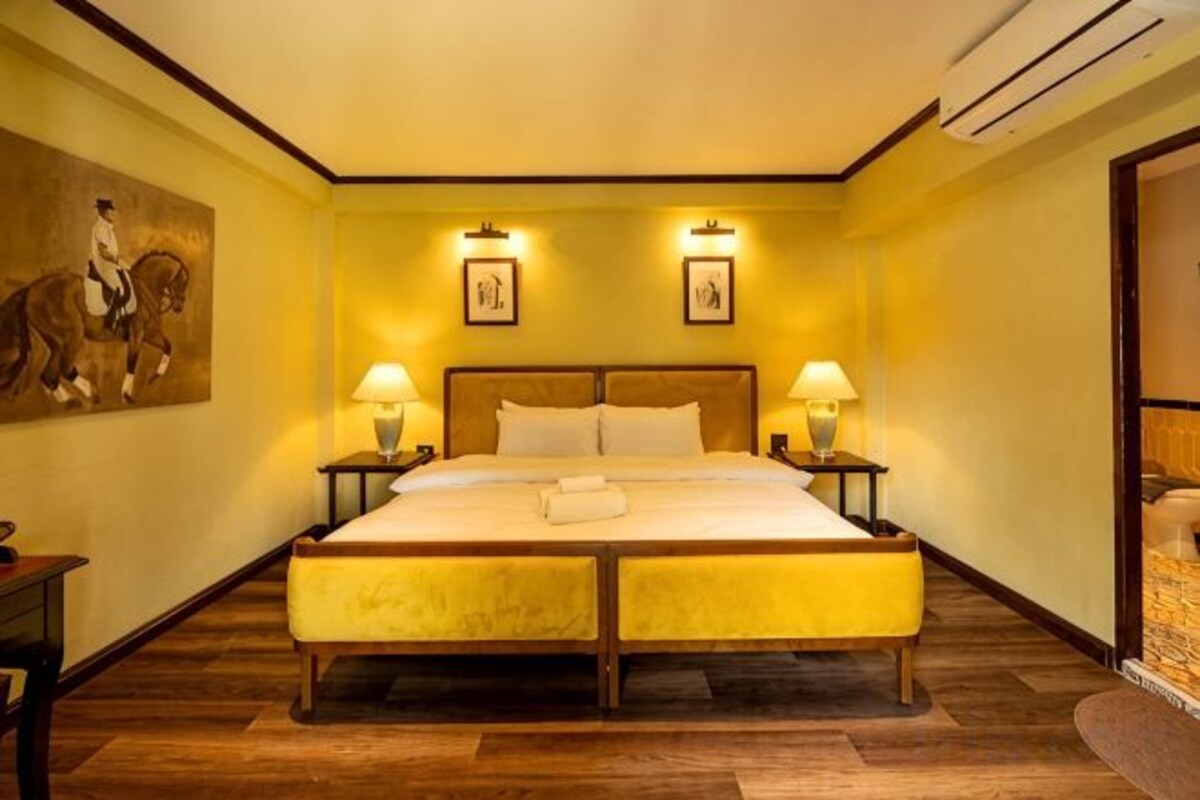 Rajapruek Room