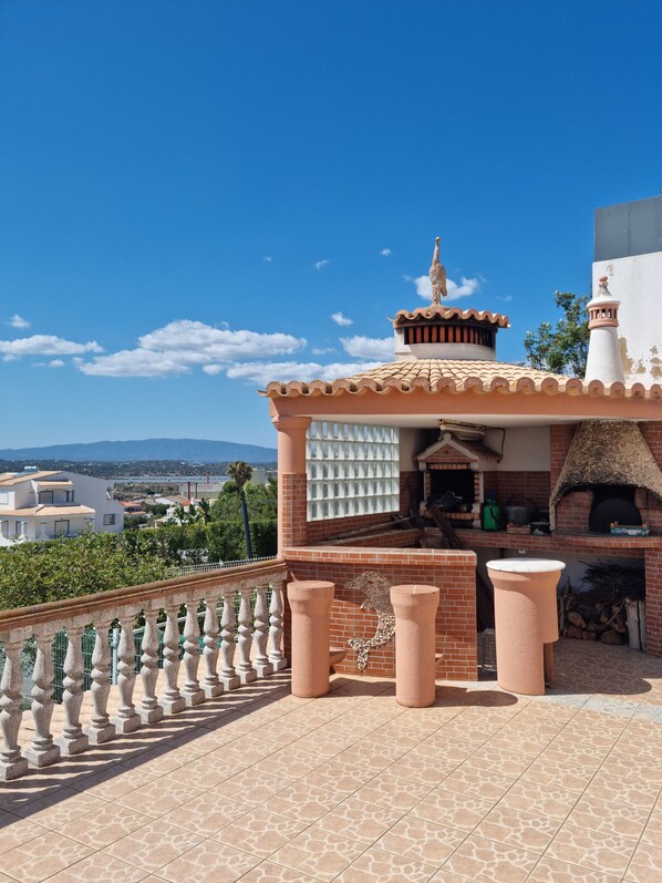 Aire de pique-nique/barbecue