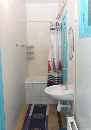Towels, soap, toilet paper