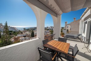 Outdoor dining - LOS ALMENDROS Nº 5 MENYBER (Nerja)