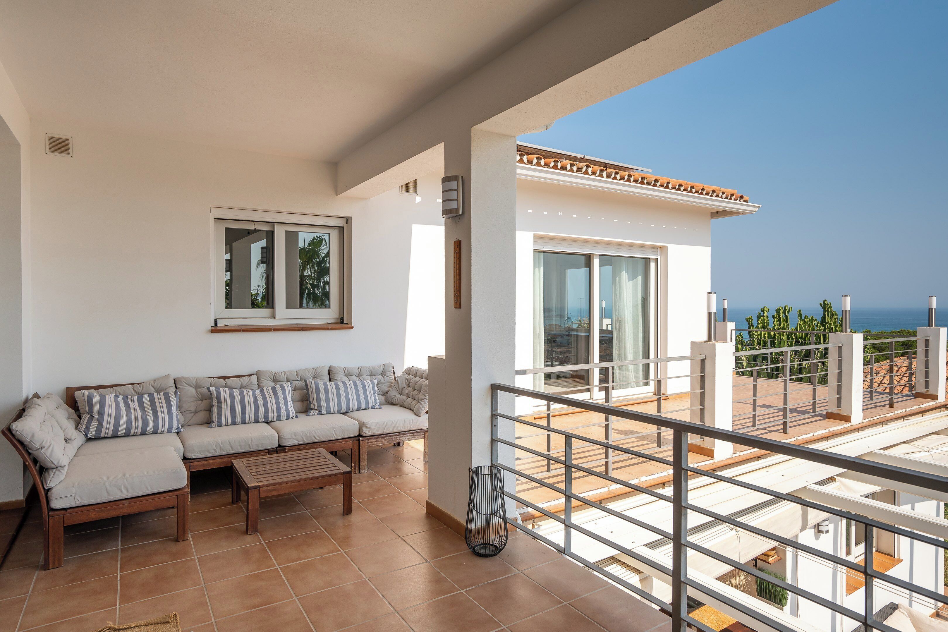 Foto - Spacious 3BR Villa with Private Pool and Sea Views