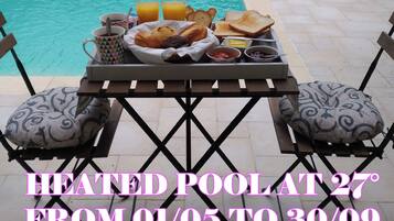 Piscine extérieure, piscine chauffée