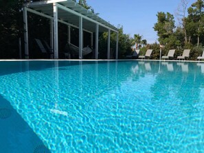 Outdoor pool - Top Luxury Marbella Villa  (Marbella)