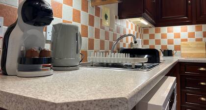 Two bed apartment with city view