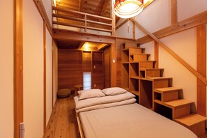 3 bedrooms, iron/ironing board, WiFi, bed sheets - MOKUSEKI - Nagoya Japanese Vacation House (名古屋市)