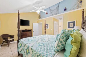 4 Schlafzimmer, Reisekinderbett, WLAN, Bettwäsche
