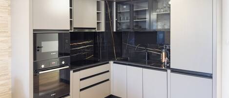 Fridge, microwave, oven, dishwasher