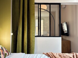 Comfort Apartment, City View
