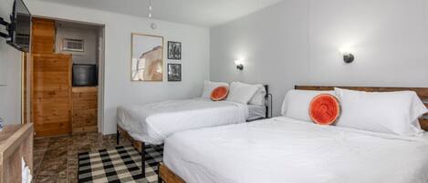 1 habitación, wifi y ropa de cama
