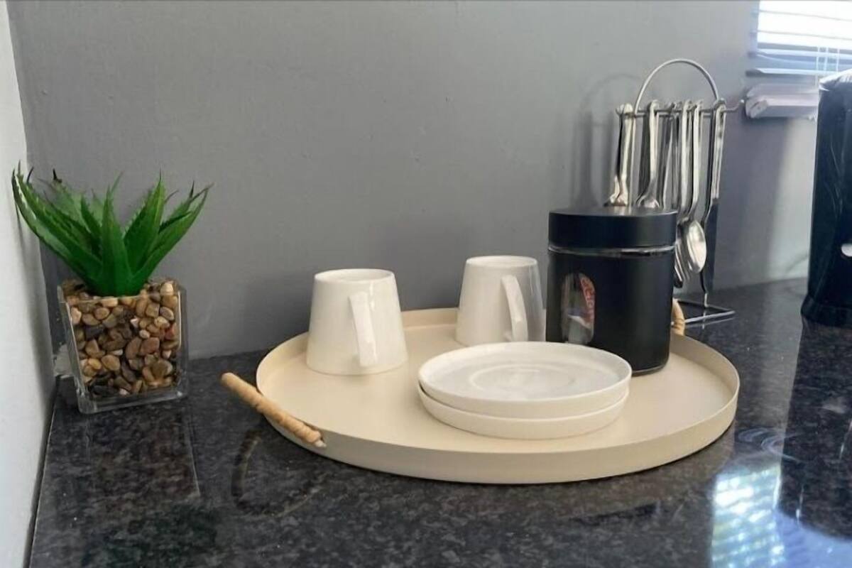 Chambre Confort | Cuisine privée | Réfrigérateur, micro-ondes