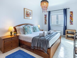 1 camera, ferro/asse da stiro, Wi-Fi, lenzuola