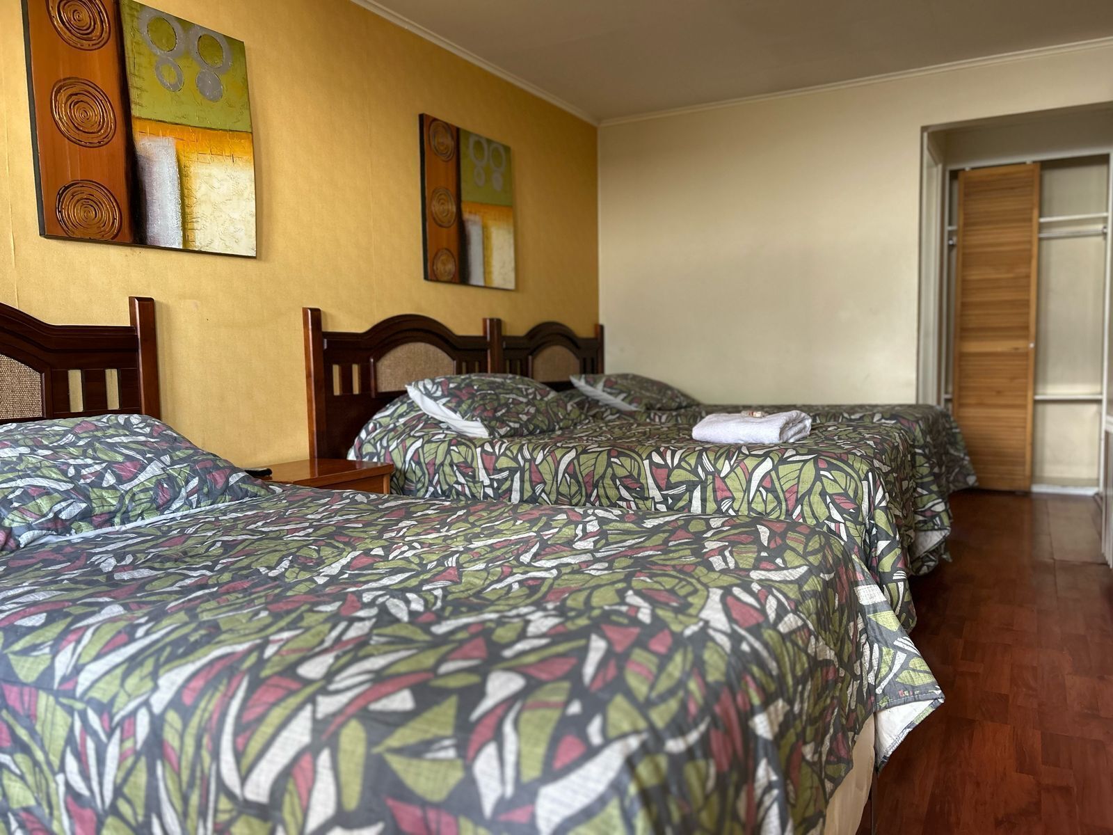 Superior driepersoonskamer | Gratis wifi, beddengoed