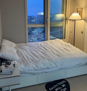 3 bedrooms, WiFi - 영등포역까지   도보5분/여의도/한강/타임스퀘어 (Seoul)