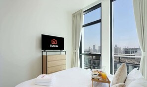 1 habitación, tabla de planchar con plancha, wifi y ropa de cama