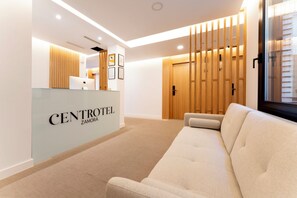 Reception - Centrotel Zamora (Zamora)