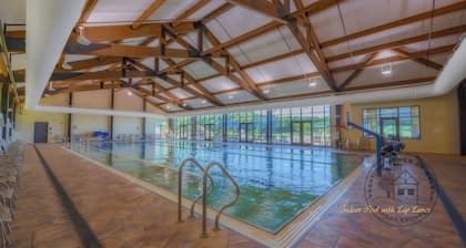 Close 2 Resort, Fishing/Walking Trails -Great Deck & Fireplace - Dog Friendly