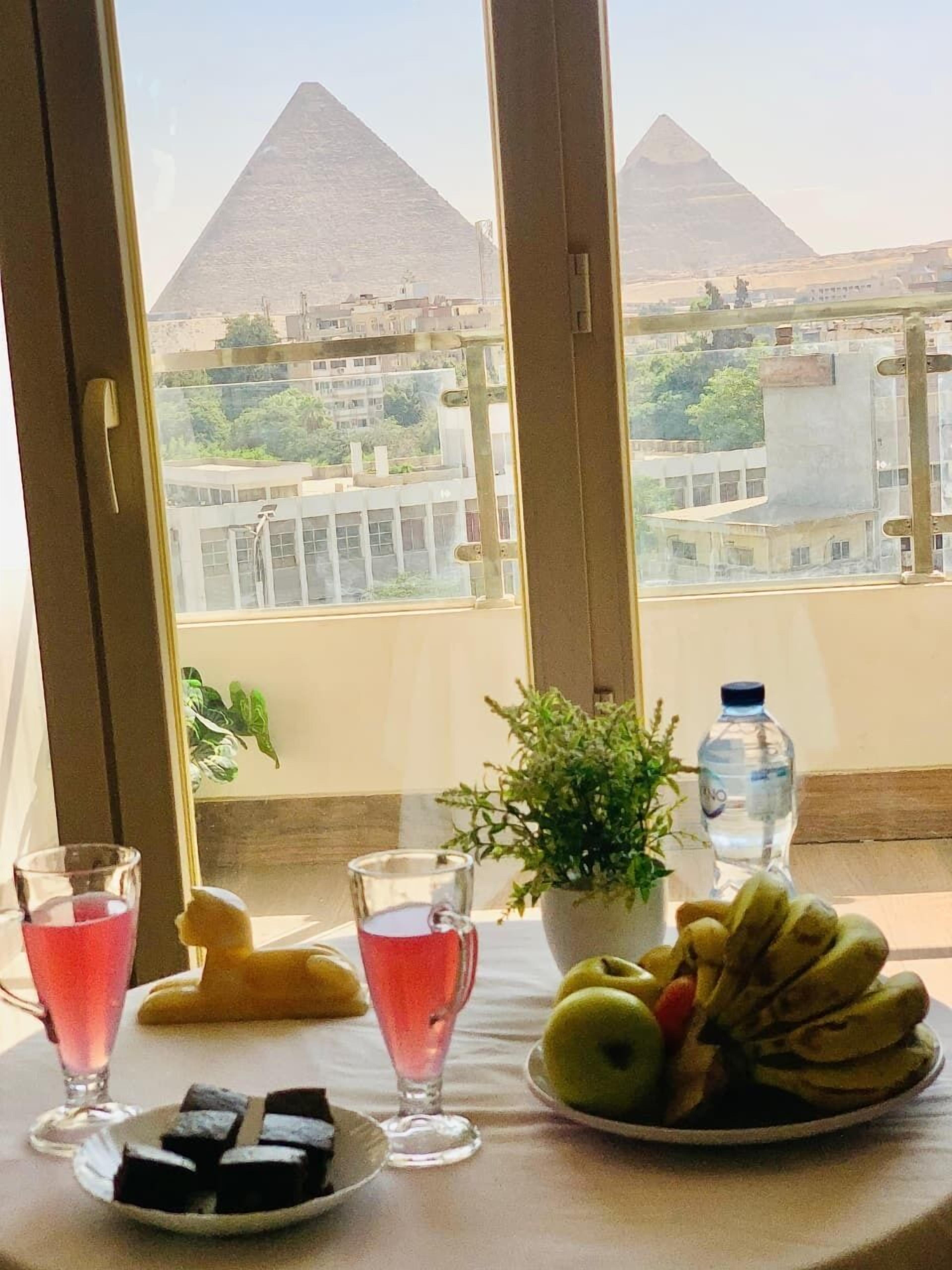 Deluxe Suite, Mountain View | Premium bedding, in-room safe, iron/ironing board, free WiFi