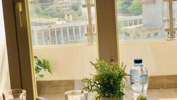 Deluxe Suite, Mountain View | Premium bedding, in-room safe, iron/ironing board, free WiFi