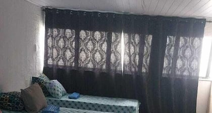 Hostel Bom e Familiar