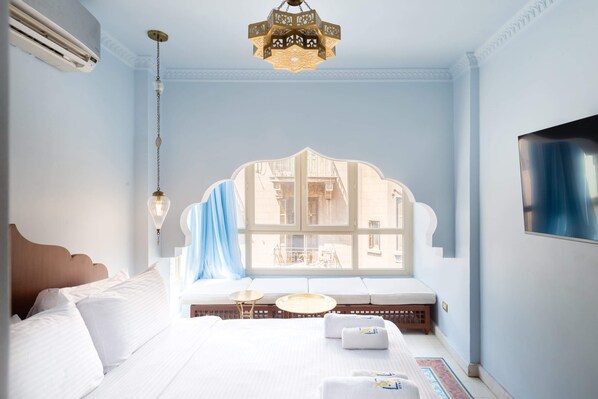 Basic Studio | 1 bedroom, iron/ironing board, bed sheets - The Majestic Marrakesh Studio @ Cairo's Downtown (Cairo)