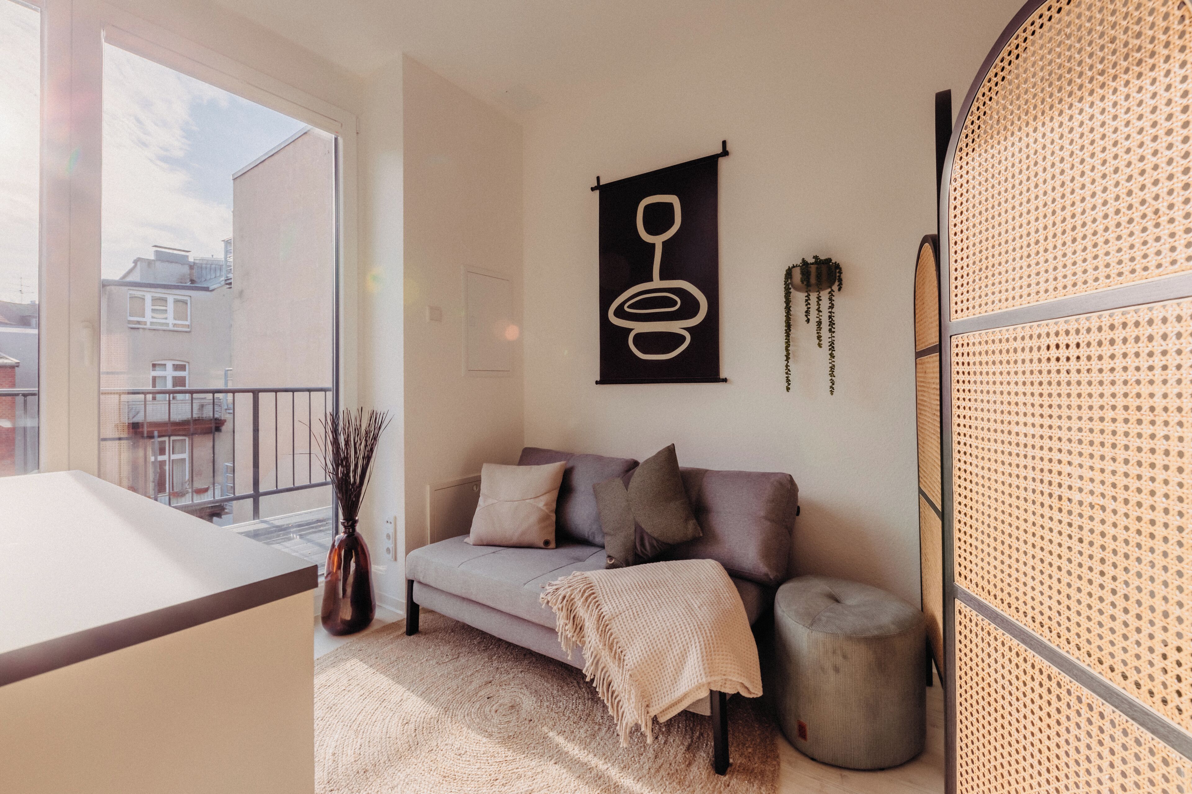 32-inch LED TV with digital channels, Netflix, pay movies