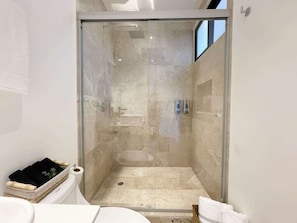 Shower, hair dryer - Tulum Retreat/tub & Jungle Vibes (Tulum)