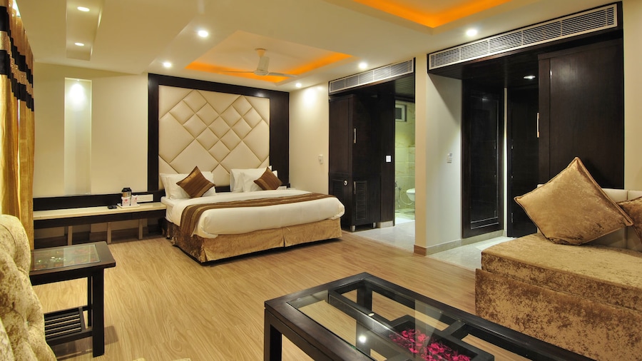 Hotel Sai Miracle