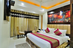 Exterior - Hotel Sai Miracle  (New Delhi)