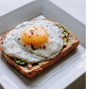 Petit déjeuner buffet (250 INR par personne)