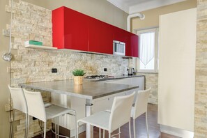 Apartment, 1 Double Bed with Sofa bed, Balcony | Private kitchen | Electric kettle