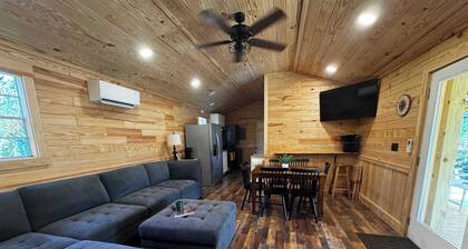 Bennett's Point Cabin