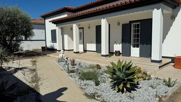 Villa, 3 Bedrooms, Smoking, Private Pool | Exterior