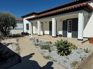 Villa, 3 Bedrooms, Smoking, Private Pool | Exterior - Spacious Quiet Charming Villa With Private Pool and Close to Lisbon (Salvaterra de Magos)