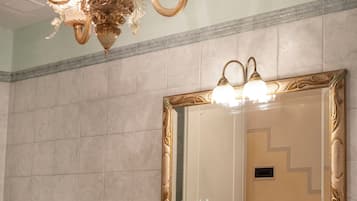 Departamento Deluxe | Baño | Jabón y shampoo