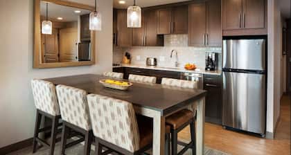 New Years Eve Steamboat Springs !! 12-26-2025 till 01-02-2026 2-bedroom