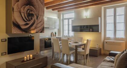 Domus in Como by Rent all Como