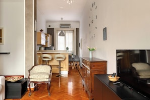 Interior - JOIVY Bright 1BR flat near Mudec Museum (Milan)