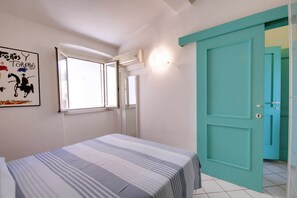 1 bedroom, iron/ironing board, bed sheets