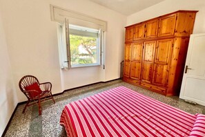 3 Schlafzimmer, Bügeleisen/Bügelbrett, WLAN, Bettwäsche