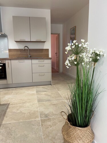 Beautiful, comfortable, modern apartment