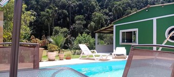 Recanto da Floresta Country House. House surrounded by nature for the whole family.