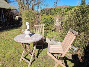 Property grounds - Cozy vacation home with garden, ideal for families (Bremerhaven)