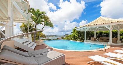 Luxurious 6-Bedroom Mansion with Stunning Views â Brakkeput Abou