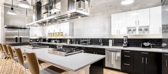 Fully Furnished Private Loft Style Charm Trumbull Elevator