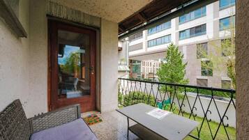 Basic House, Garden View | Balcony view