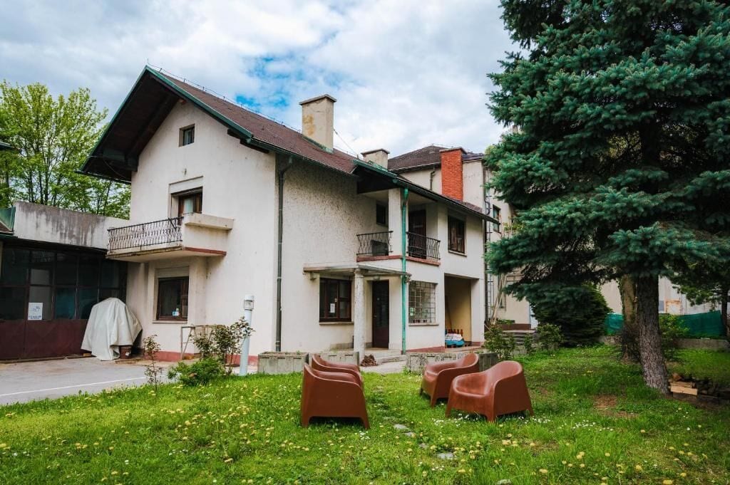 Basic House, Garden View | Exterior